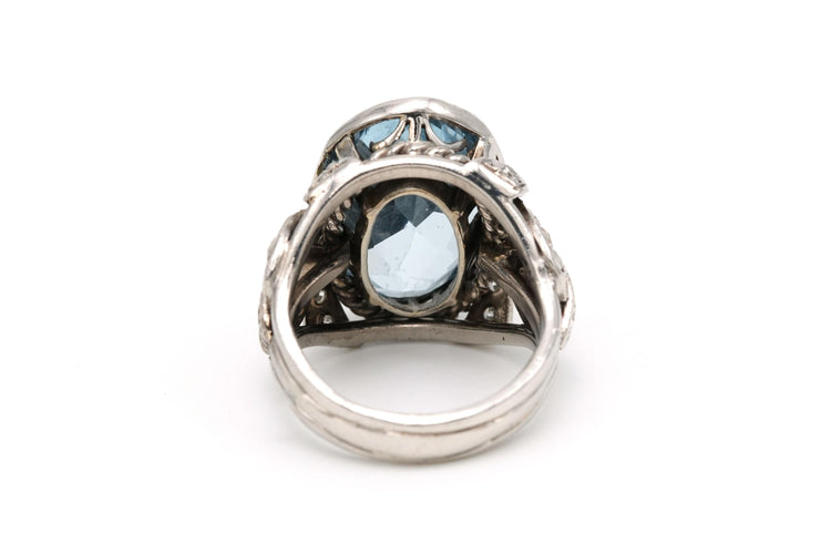 Bague 47 Bague Art Déco en or blanc sertie d'une aigue marine et de diamants 58 Facettes 19823