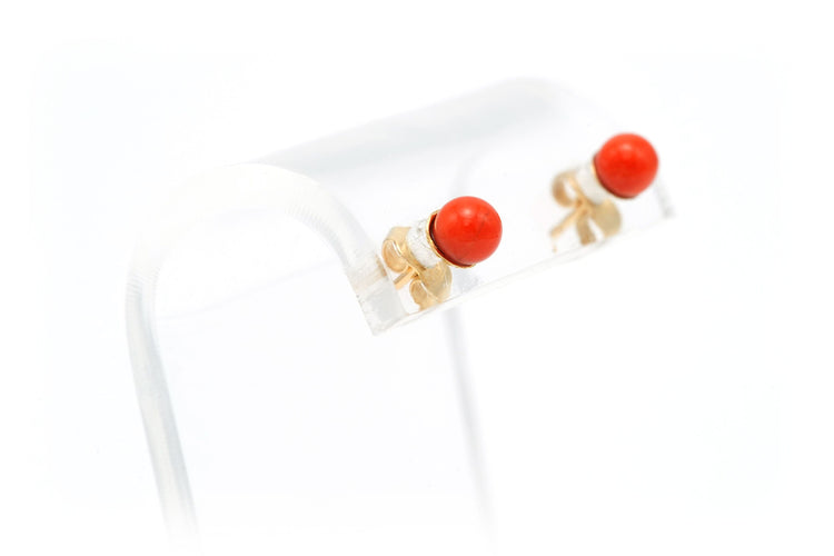 Boucles d'oreilles Boucles d'oreilles Art Déco en or jaune serties de corail 58 Facettes B540