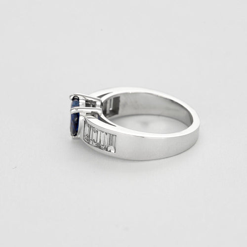 Armring i hvidguld, safir og diamant