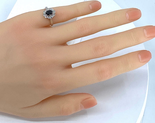 Bague 46 Bague en or blanc saphir et 10 diamants 58 Facettes AB361