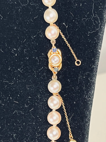 Collier Collier choker 63 perles fermoir or et saphir - 54.5cm 58 Facettes