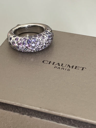 Bague 51 CHAUMET - Bague Grain de Caviar Saphirs Violets 58 Facettes LOT 5650