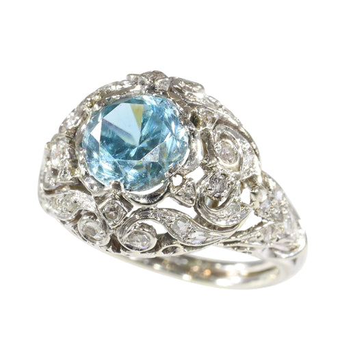 Bague 53 Bague vintage en platine avec zircon bleu – Élégance du milieu du siècle dans un design ajouré 58 Facettes 25115-0283