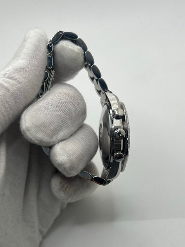 Montre Omega Speedmaster Date 58 Facettes