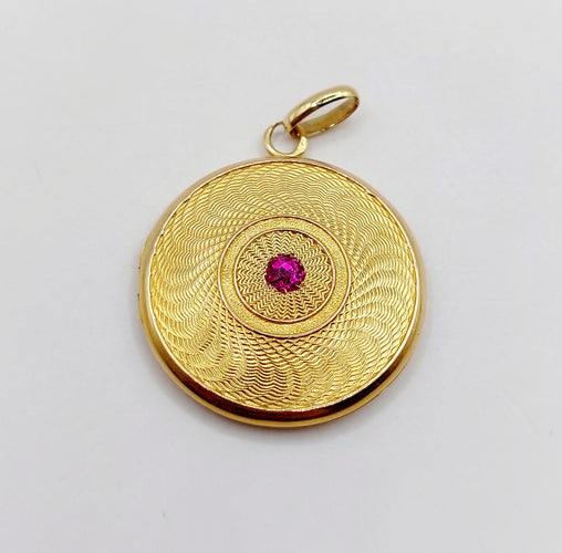 Pendentif Pendentif porte photo antique or rose 18k motif guillochés et rubis 58 Facettes A06150