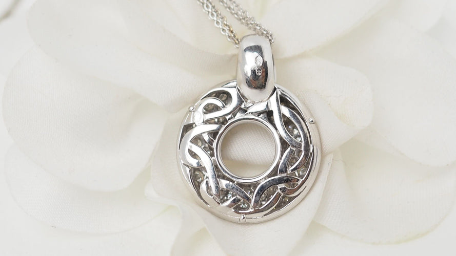 Collier Collier en or blanc et diamants 58 Facettes 31942