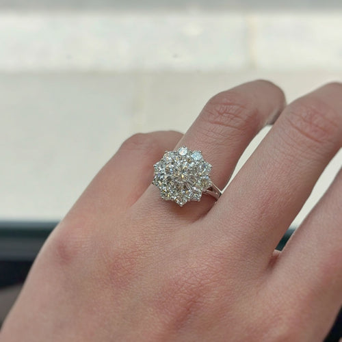 Bague 52 Bague - Or blanc & Diamants 58 Facettes 250034SP