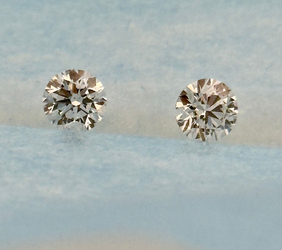 Boucles d'oreilles Paire de diamants pour puces d’oreilles 58 Facettes