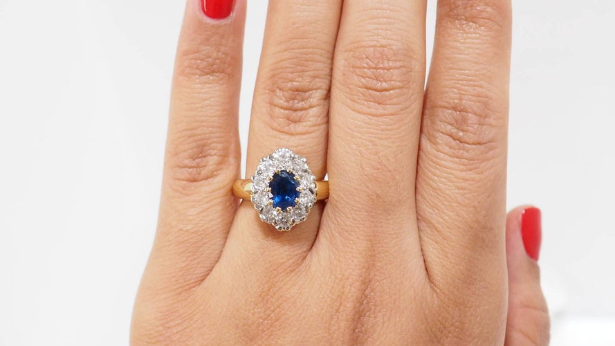 Bague 52 Bague Pompadour en or jaune, saphir et diamants 58 Facettes 32521