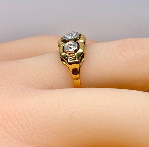 Bague 51 Bague en or jaune 18 carats ornée de 3 diamants 58 Facettes AB545