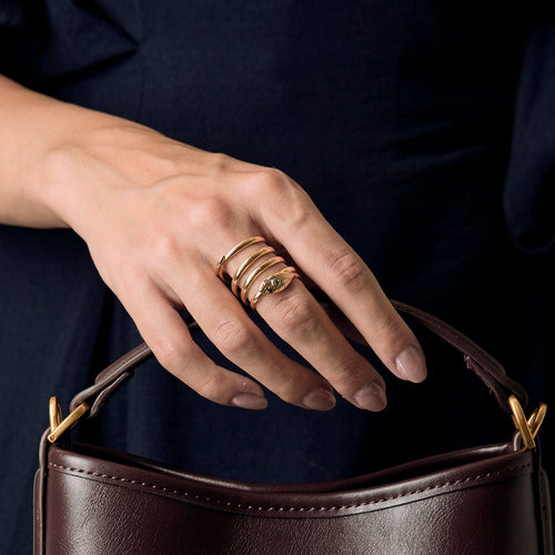 Bague 57 Bague serpent en Or jaune, rubis et diamants 58 Facettes REU0851X2