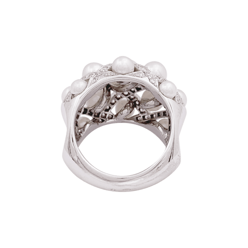 Bague 52 Bague CHANEL, "Baroque", or blanc, diamants. 58 Facettes 34525