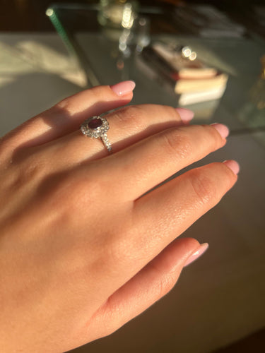 Bague 51 Bague - Or blanc, rubis et diamants 58 Facettes 1106