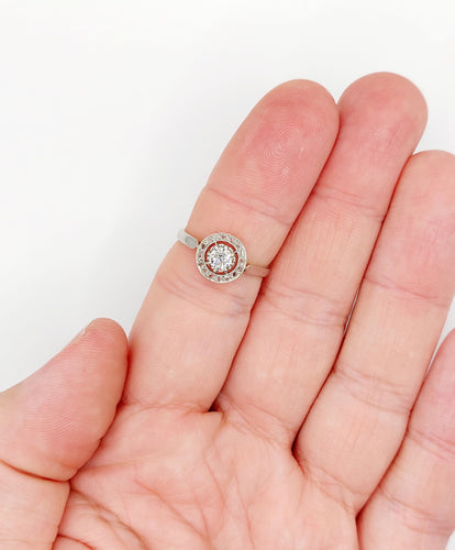 Bague 56.5 Bague cible antique or jaune 18k diamant taille ancienne 0,35 carat (circa 1900) 58 Facettes A06178