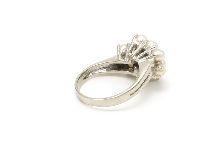 Bague 51 Bague en or blanc sertie de perles 58 Facettes B521