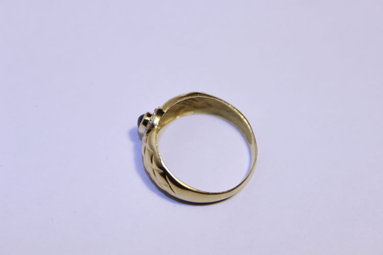 Bague 57 Bague en or Saphir et oxydes de zirconium 58 Facettes