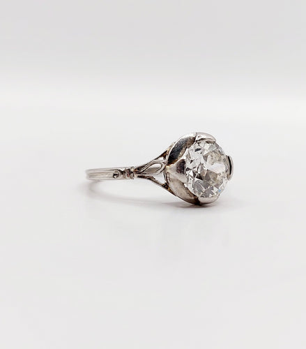 Bague 50 Bague solitaire Art déco en platine et diamant taille ancienne 1,35 carats 58 Facettes A06439