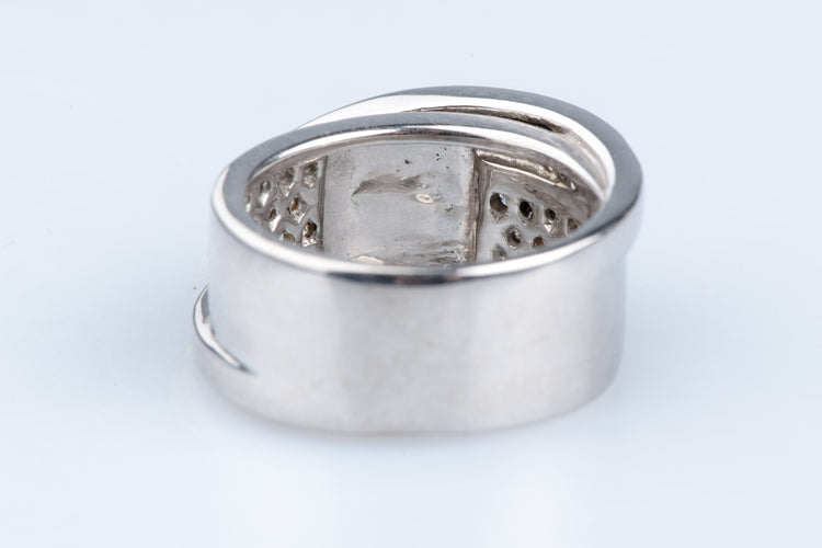 Bague 50 Bague Or blanc 1.65ct Saphir Diamant 58 Facettes BGADOC405-107