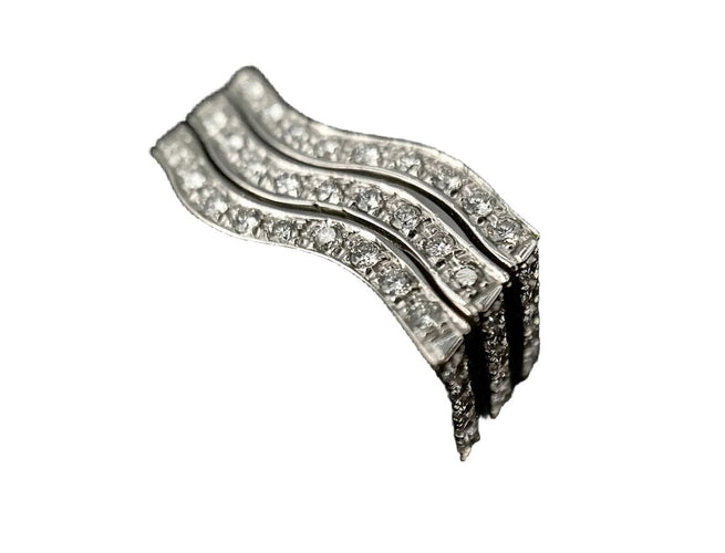 Bague 55 Bague or blanc sertie de 57 brillants 58 Facettes