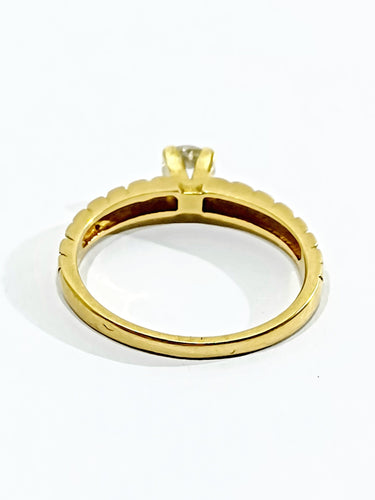 Bague 53 Bague Solitaire Or Jaune Diamant 0.30ct 58 Facettes 3022/1