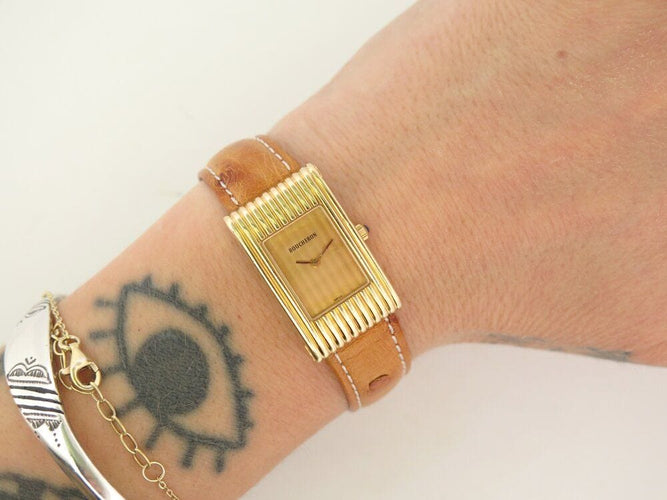 Montre vintage montre BOUCHERON reflet 30mm en or jaune 18k + cuir autruche 58 Facettes 267769