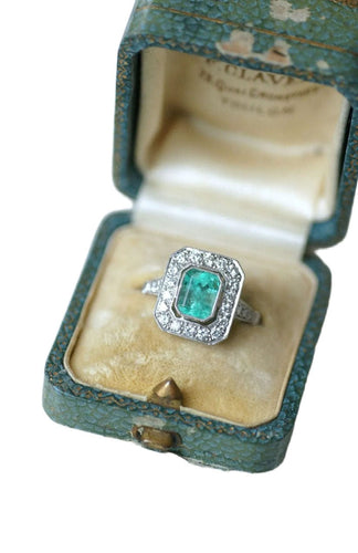 Bague 56 Bague Émeraude Colombienne 2.00 Cts et Diamants Style Art Déco 58 Facettes