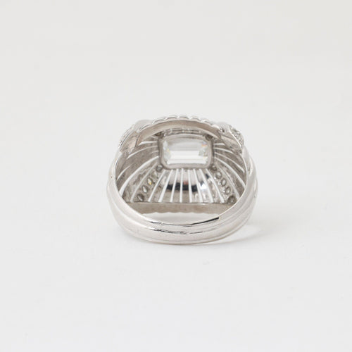 55 Bague diamants 58 Facettes