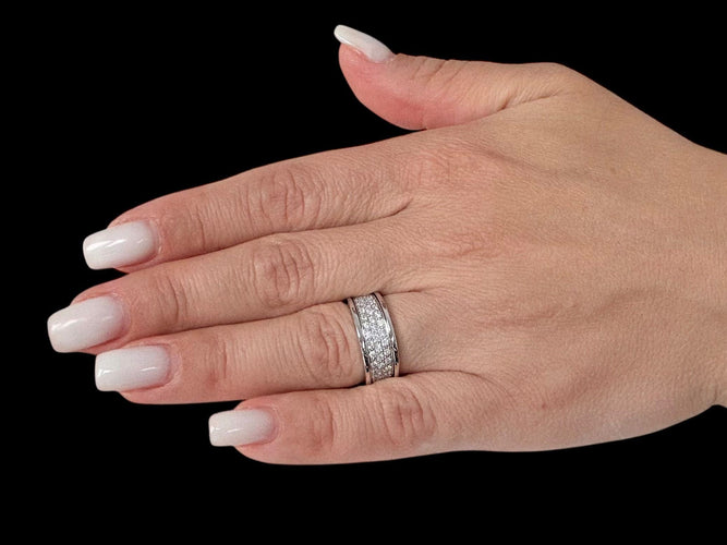 Splend'Oro white gold diamond ring 