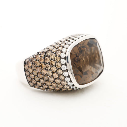 Bague 54.5 BAGUE SERTIE D'UN QUARTZ FUME ENTOURAGE DIAMANTS DE COULEURS EN OR GRIS 18K 58 Facettes 0