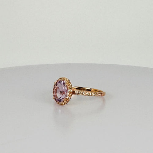 Bague 58 Bague en or rose avec améthyste ovale de 1,28 ct et saphirs blancs 58 Facettes 2508010