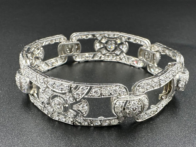 Bracelet Bracelet Art-Déco platine et diamants (9.4ct) 58 Facettes