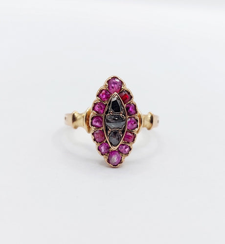 Bague 49 Bague marquise antique en or rose 18k et diamants taille rose rubis 58 Facettes A06448