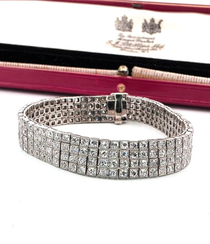 Bracelet Bracelet en platine avec diamants 7.50 ct 58 Facettes