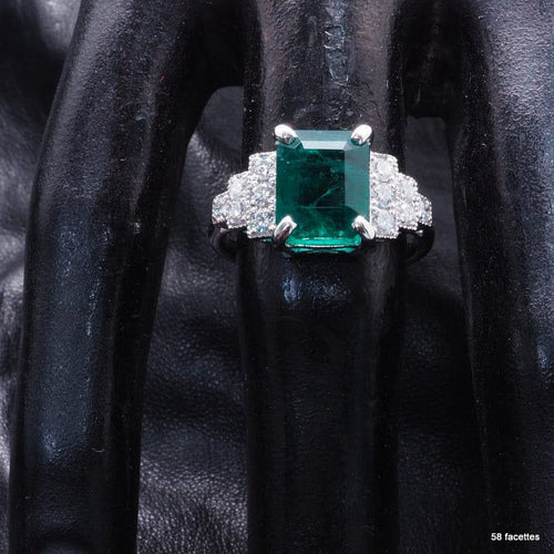 Bague 52 Bague Or blanc Emeraude Diamants 58 Facettes 4207