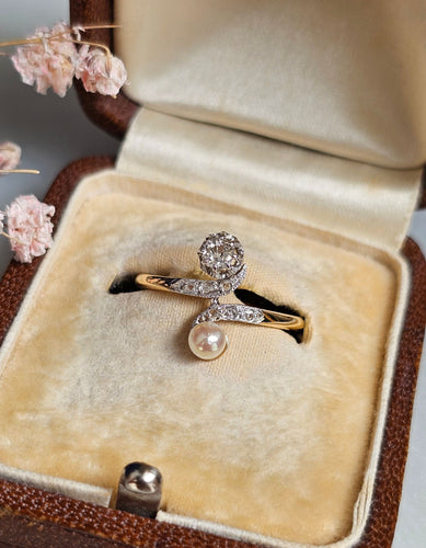 Bague 51.5 Bague Toi et Moi Diamants et Perle 58 Facettes 357