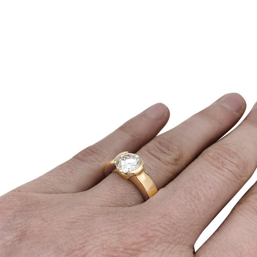 Bague 54 Bague en or jaune, diamants 2,09 cts G/VVS1. 58 Facettes 29578