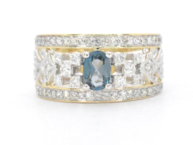 Bague 54 Bague exclusive en or sertie de diamants et d'une pierre précieuse 58 Facettes 2329