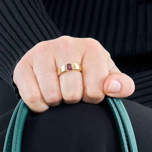 Bague 51 Bague or jaune et rubis 58 Facettes CLA0429