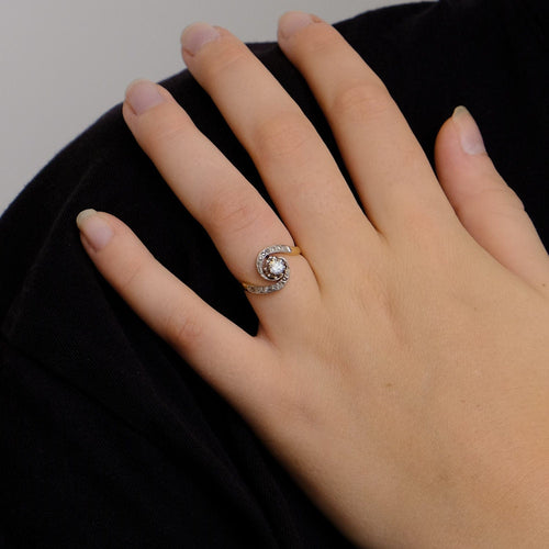 Bague 52 Bague Tourbillon Diamants 58 Facettes