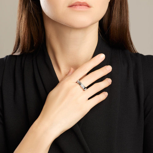 Bague 56 BULGARI - Bague Serpenti en or blanc et diamants 58 Facettes