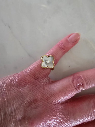 Пръстен 47 Van Cleef & Arpels - Пръстен Vintage Alhambra от жълто злато и перла 58 Facettes