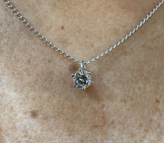 Bague Collier vintage solitaire en diamant serti 6 griffes 58 Facettes