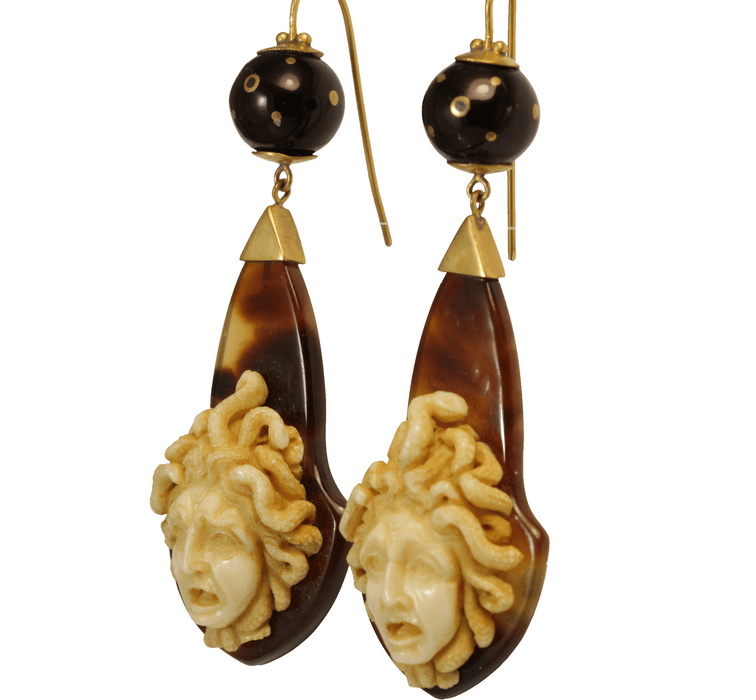 Boucles d'oreilles Boucles d'oreilles antiques en or et écaille de tortue camées ivoire 58 Facettes 7478