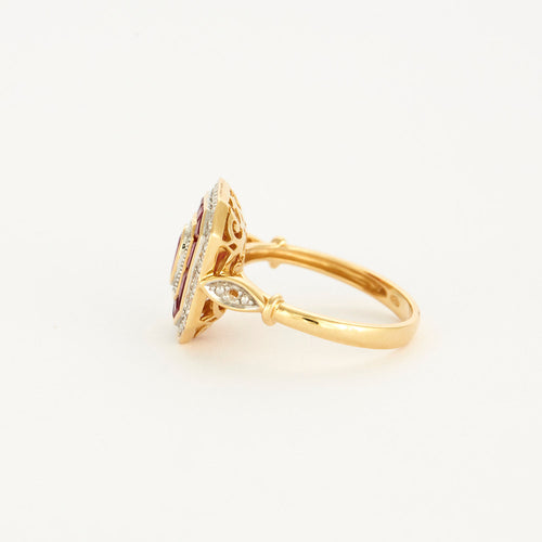Ruby and diamond ring in yellow gold