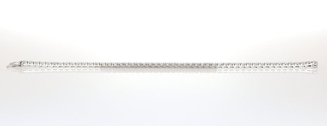 Bracelet Bracelet en or blanc 18 carats et diamants naturels 58 Facettes