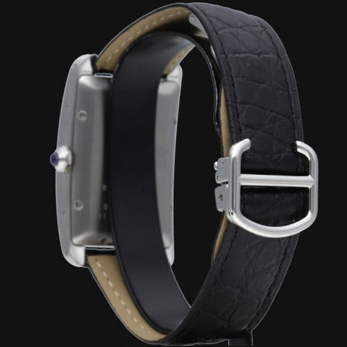 Cartier 显示 Tank 美国 