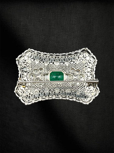 Broche Broche « Le Treillis des Rêves » en platine, diamants et émeraudes 58 Facettes