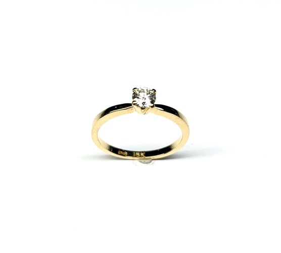Bague 53.5 Bague solitaire en or jaune avec diamant taille brillant 58 Facettes E09