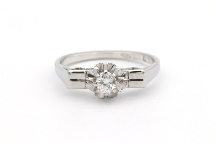 Bague 51 Bague Art Déco en or blanc sertie d'un diamant 58 Facettes 14065