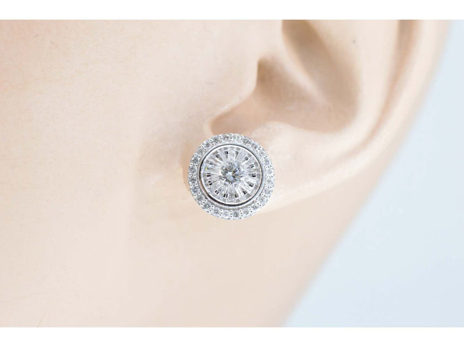 Boucles d'oreilles Ensemble de boucles d'oreilles entourage en or blanc 58 Facettes 2029